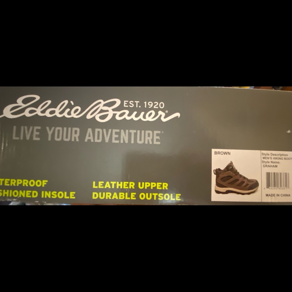 Eddie Bauer men’s hiking boots. size 13. NWT
